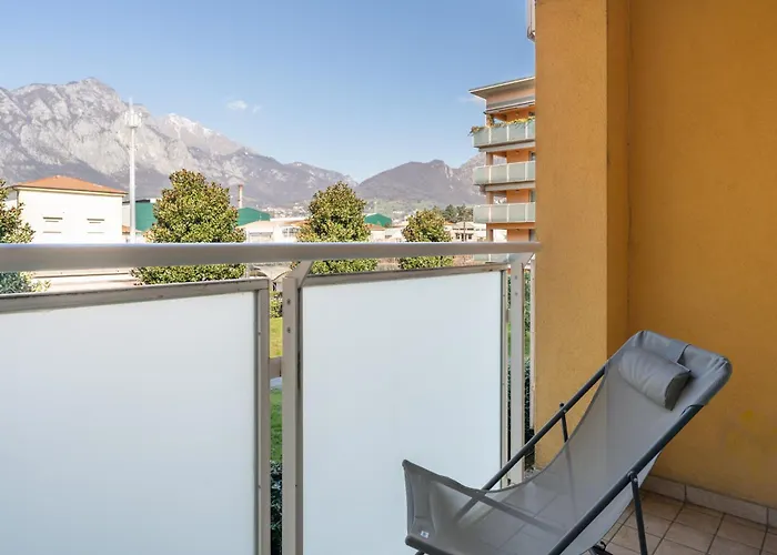 Large Well-equipped Near アパート *