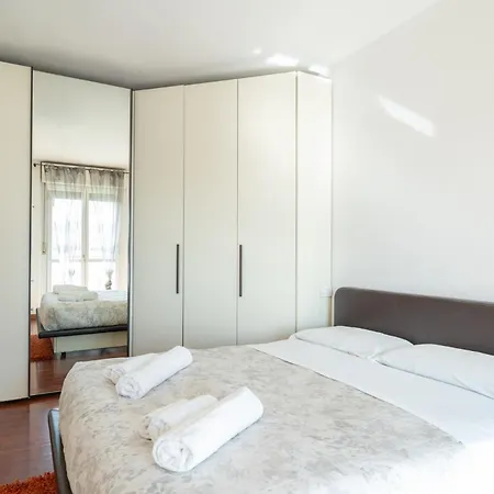 Large Well-equipped Near 公寓 *